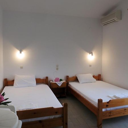 Thanasis Matsas Rooms Kamariotissa Екстер'єр фото